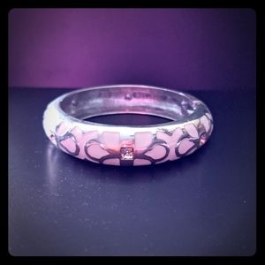 Hinge bangle bracelet